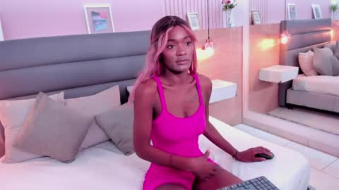 Snapshot of ivonne_duval chatting on 04.04.26 Ivonne Duval online show from 04.04.26