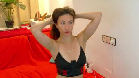 Ivonne online show from 07.06.26