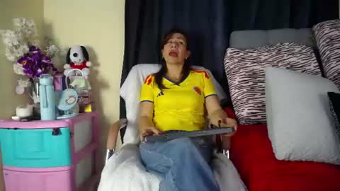 Ivonne online show from 07.08.26
