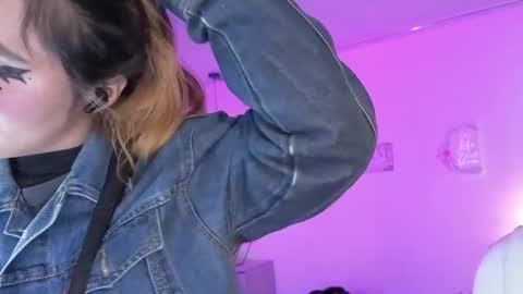 Ivonny online show from 03.25.26