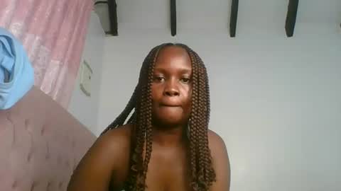 Snapshot of ivory_mae chatting on 07.18.26 ivory_mae online show from 07.18.26