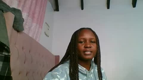 Snapshot of ivory_mae chatting on 07.19.26 ivory_mae online show from 07.19.26