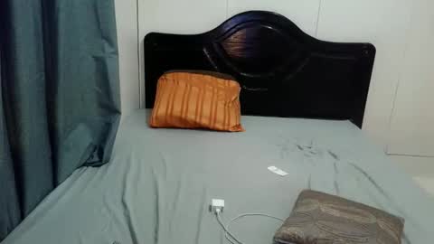 ivory_whore online show from 03.23.26