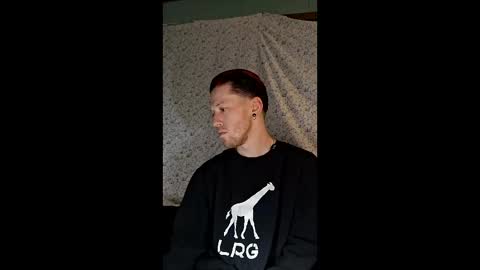 Snapshot of ivoryshaft0824 chatting on 12.15.25 ivoryshaft0824 online show from 12.15.25