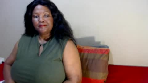 Snapshot of ivorytits48 chatting on 07.03.26 IVORYTITS48 online show from 07.03.26