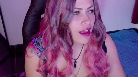 Snapshot of ivy__taylorr chatting on 09.23.25 Diana Rojas online show from 09.23.25