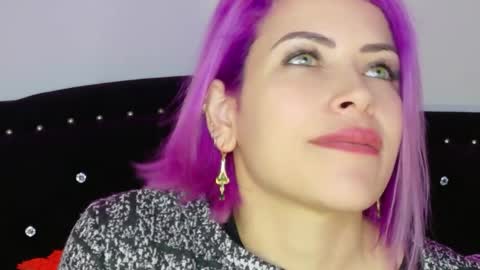 Snapshot of ivy__taylorr chatting on 05.10.26 Diana Rojas online show from 05.10.26