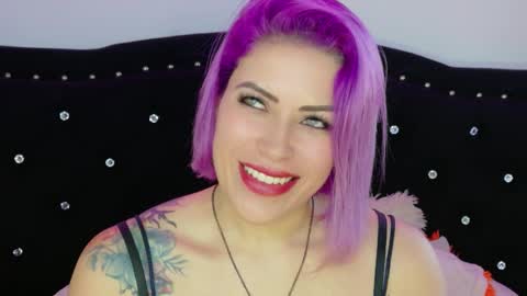 Snapshot of ivy__taylorr chatting on 05.11.26 Diana Rojas online show from 05.11.26