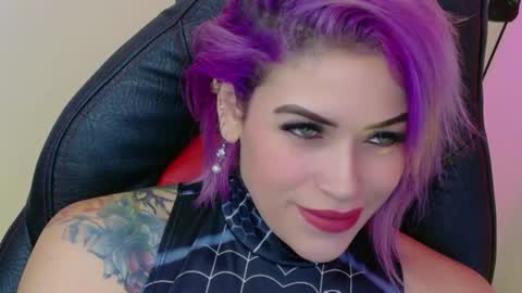 Snapshot of ivy__taylorr chatting on 06.12.26 Diana Rojas online show from 06.12.26