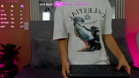 Snapshot of ivy_heat chatting on 04.27.26 Ivy Heat online show from 04.27.26