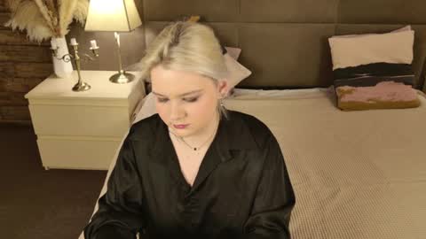 Ivy online show from 04.07.26