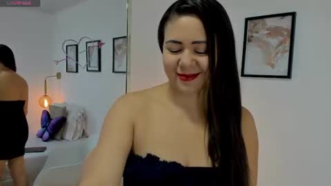 Snapshot of ivyblackk chatting on 06.09.26 Ivy online show from 06.09.26