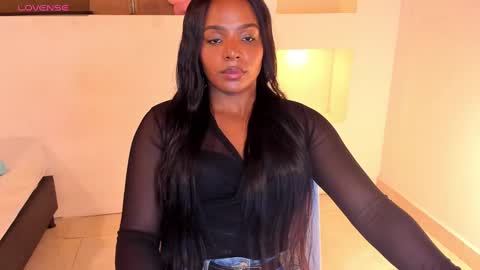 Snapshot of ivybliss8 chatting on 12.20.24 i v y b l i s s online show from 12.20.24