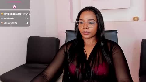 Snapshot of ivybliss8 chatting on 01.20.25 i v y b l i s s online show from 01.20.25