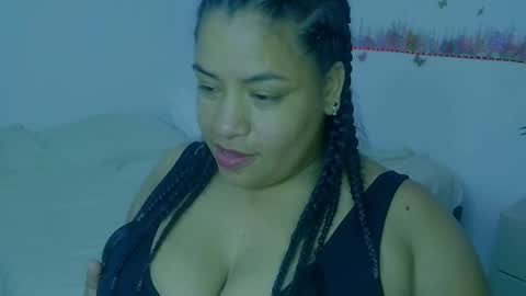 Snapshot of ivydesouzaa chatting on 05.01.26 ivydesouza online show from 05.01.26