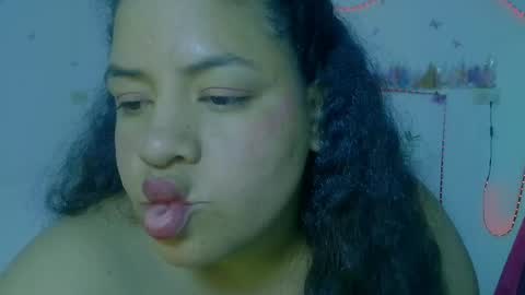 Snapshot of ivydesouzaa chatting on 05.15.26 ivydesouza online show from 05.15.26