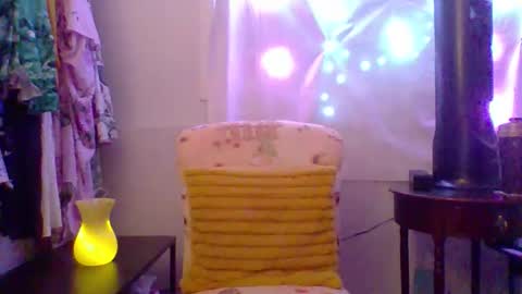 Snapshot of ivyjane3522 chatting on 05.30.26 ivyjane3522 online show from 05.30.26