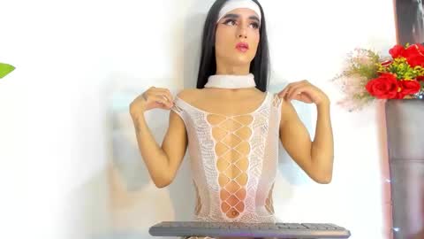 ivymilleer online show from 02.20.26