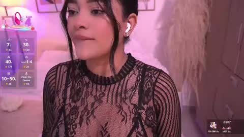 Snapshot of ivyrose_ chatting on 09.19.25 Annie online show from 09.19.25