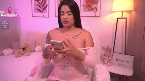 Snapshot of ivyrose_ chatting on 01.16.26 Annie online show from 01.16.26