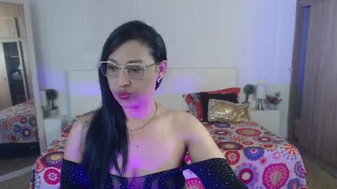 ivyshine7 online show from 04.04.26
