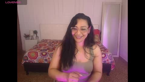 ivyshine7 online show from 04.21.26