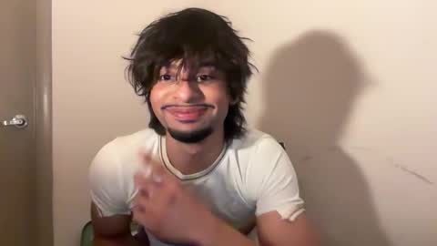 Snapshot of iwannabeagarden chatting on 11.04.25 N online show from 11.04.25