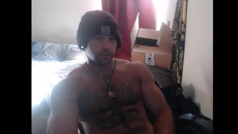 izak144 online show from 10.17.25