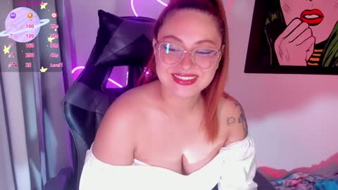 Snapshot of izyzys_baker chatting on 02.02.25 hot izys online show from 02.02.25
