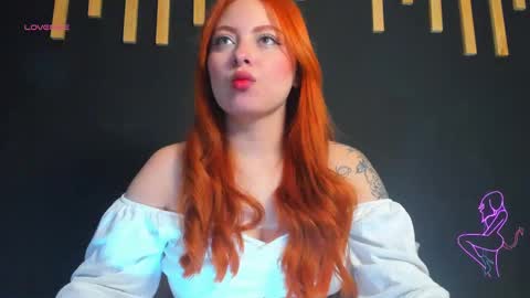 Snapshot of izyzys_baker chatting on 09.27.25 hot izys online show from 09.27.25