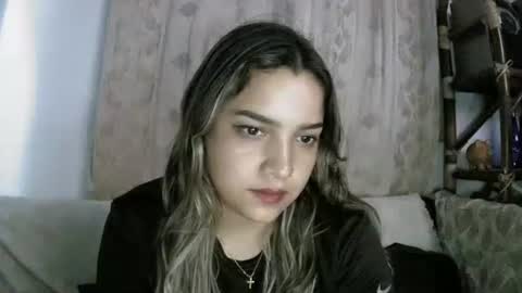 izzy_32 online show from 04.19.26