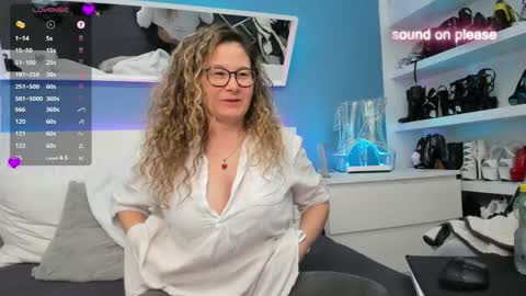 Izzy Mendosa online show from 05.14.26