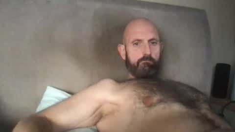 Snapshot of izzysboytoy1 chatting on 11.28.25 izzysboytoy1 online show from 11.28.25