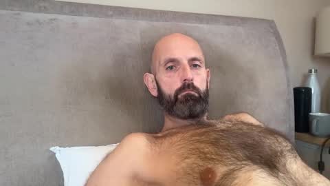 Snapshot of izzysboytoy1 chatting on 12.22.25 izzysboytoy1 online show from 12.22.25