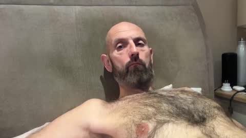 Snapshot of izzysboytoy1 chatting on 01.15.26 izzysboytoy1 online show from 01.15.26