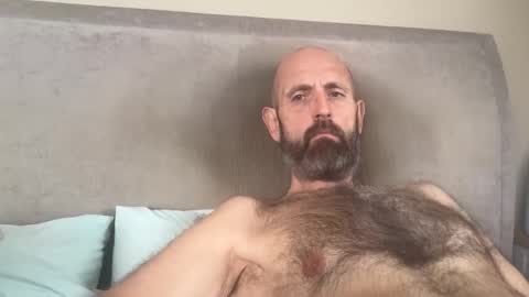 Snapshot of izzysboytoy1 chatting on 02.06.26 izzysboytoy1 online show from 02.06.26