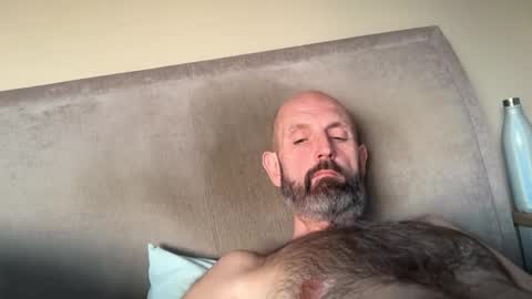 Snapshot of izzysboytoy1 chatting on 02.22.26 izzysboytoy1 online show from 02.22.26