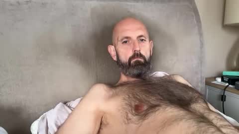 izzysboytoy1 online show from 05.11.26