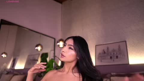 izzywild1 online show from 04.29.26