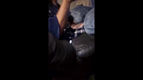 Snapshot of j1025402 chatting on 12.14.25 j1025402 online show from 12.14.25