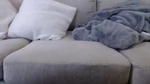 Snapshot of j335129 chatting on 01.11.26 James online show from 01.11.26