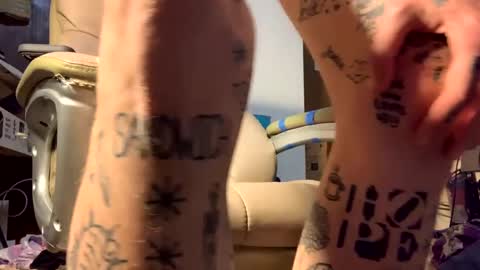 Snapshot of j_boogie_mane chatting on 03.05.25 j boogie online show from 03.05.25