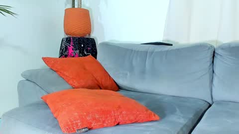 Calix  Independient model Insta and twt Calixsnake online show from 12.11.24