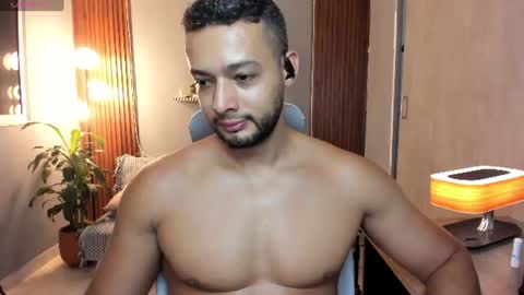 Calix  Independient model Insta and twt Calixsnake online show from 08.06.26