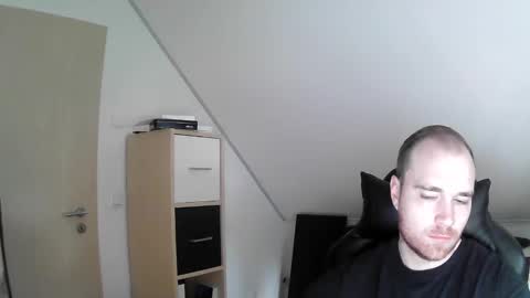 Snapshot of j_german783377 chatting on 01.29.25 here4y online show from 01.29.25