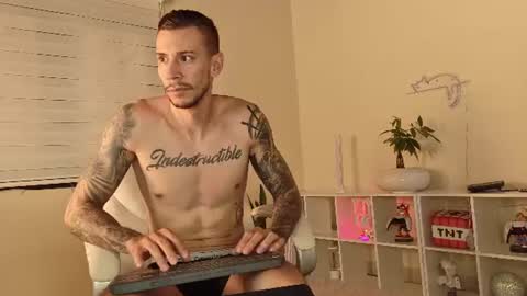 J King online show from 07.06.26