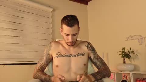 J King online show from 07.08.26
