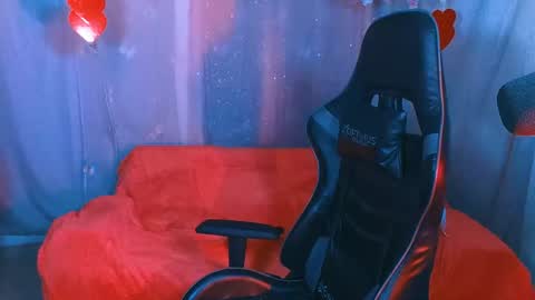 jade 18  online show from 01.01.25