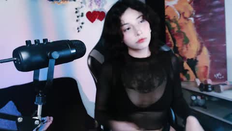 jade 18  online show from 04.24.26
