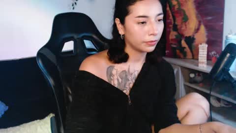 jade 18  online show from 07.12.26